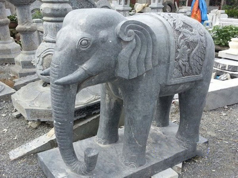 Tượng voi đá